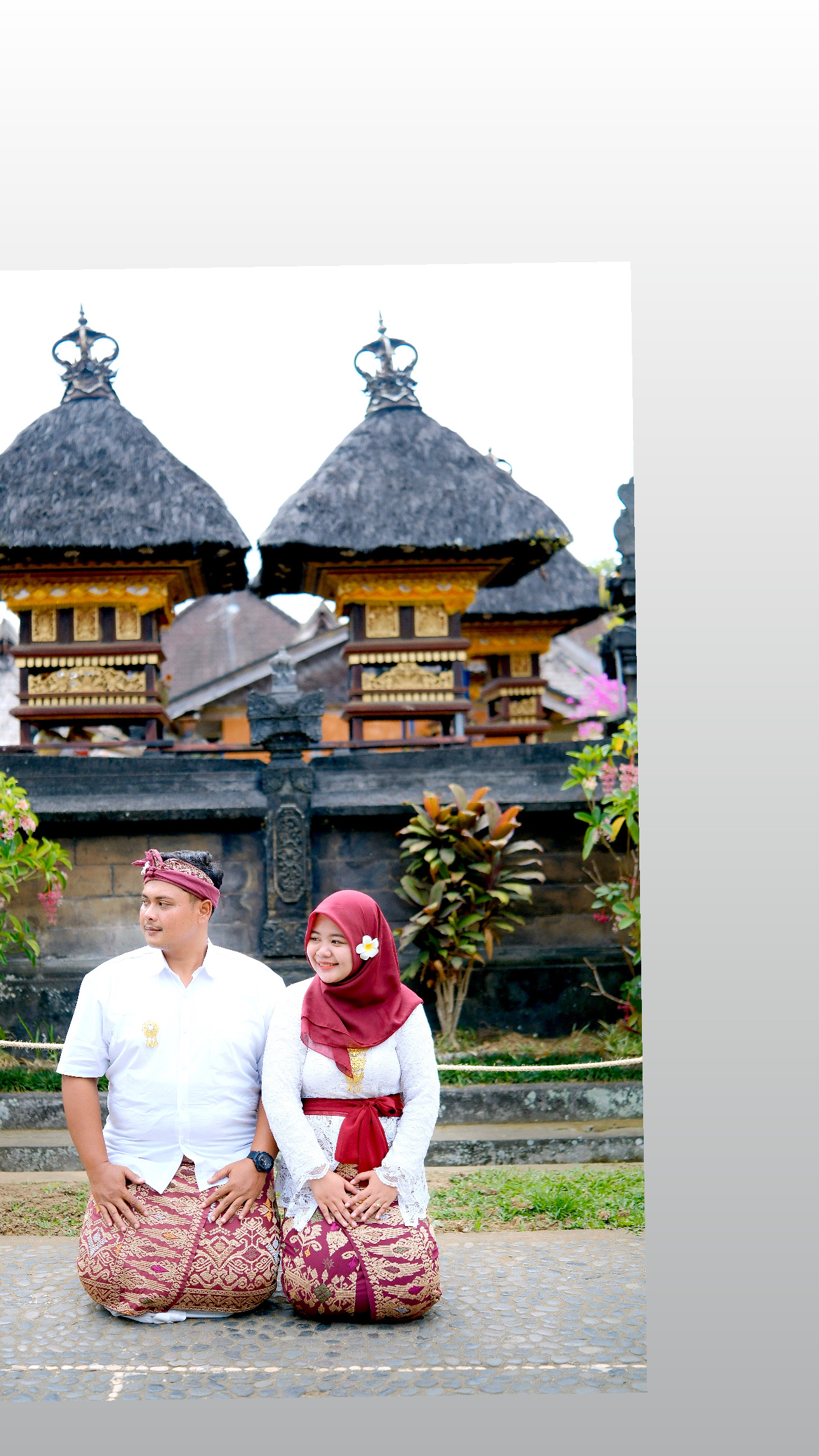 Prewedding Left